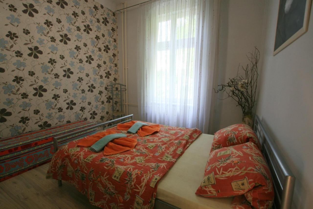 Apartment No 21 - I P Pavlova 34 การ์โลวีวารี ภายนอก รูปภาพ