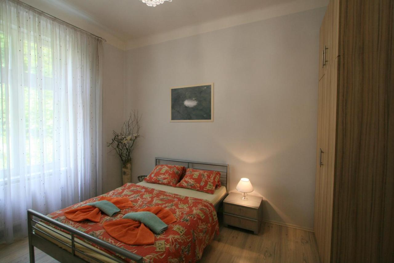 Apartment No 21 - I P Pavlova 34 การ์โลวีวารี ภายนอก รูปภาพ
