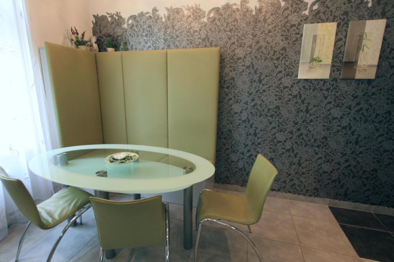 Apartment No 21 - I P Pavlova 34 การ์โลวีวารี ภายนอก รูปภาพ